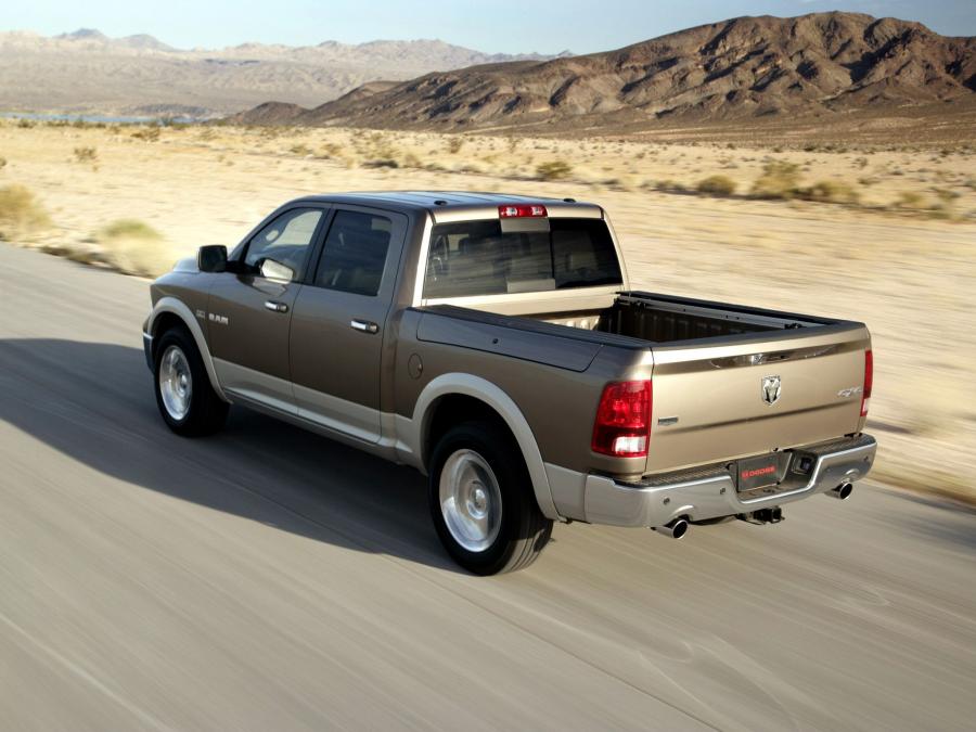  Dodge Ram 1500 Laramie Crew Cab 2008 года  (фото 9 из 30)